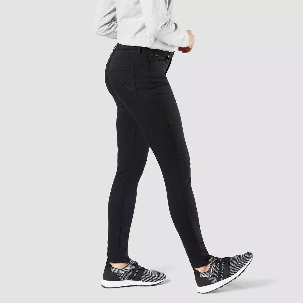 DENİZEN Levi's Women's High-Rise Skinny Jeans --Black - Picture 3 of 9